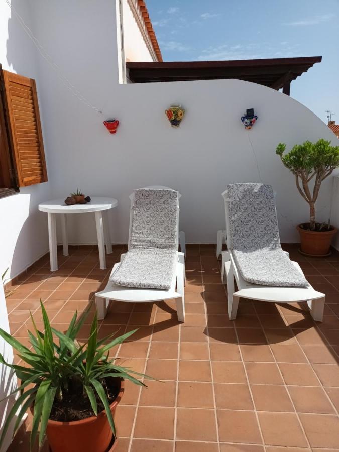 Una Terrazza Al Sol กาเลตาเดฟุสเต ภายนอก รูปภาพ